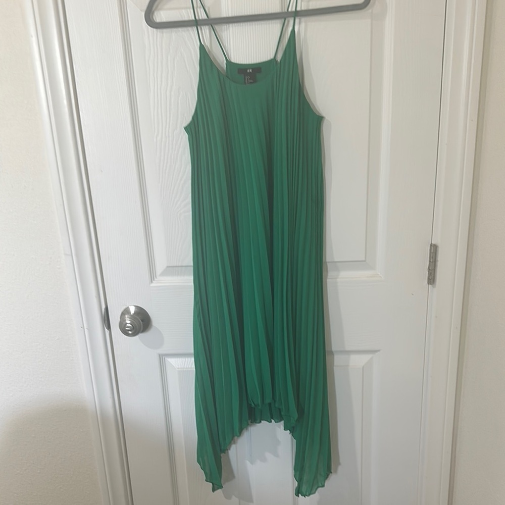 H&M Emerald Green‎ Pleated Dress